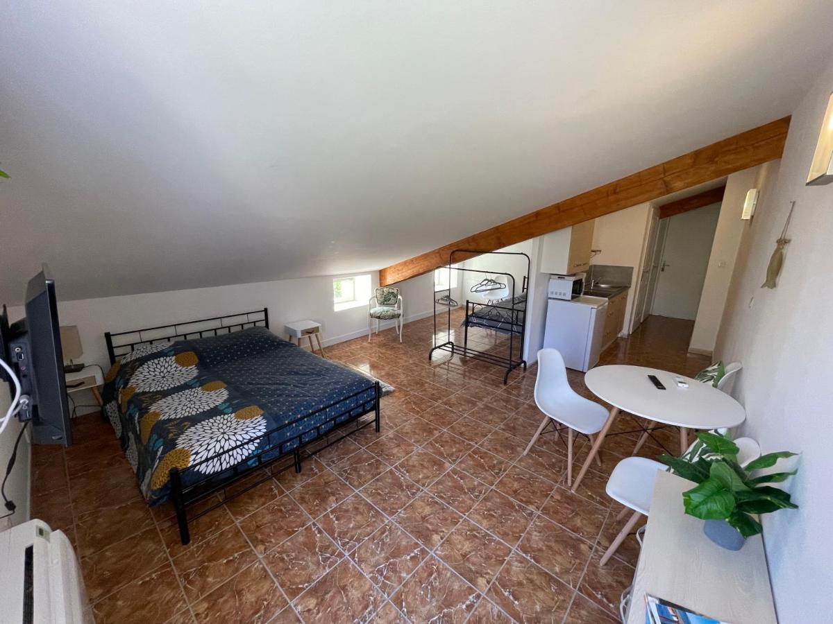Apartamento Moulin De L'Oulette Soubes Exterior foto