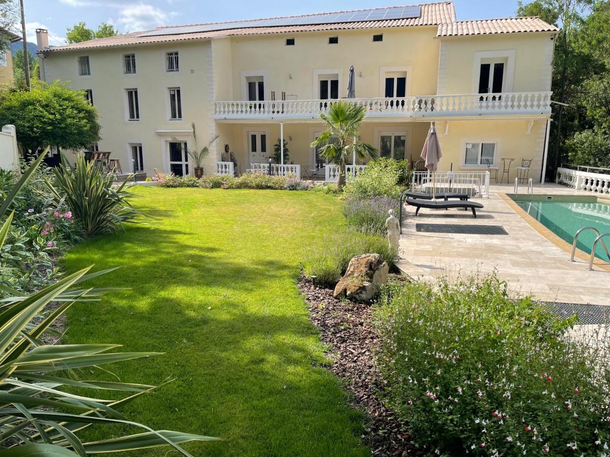 Apartamento Moulin De L'Oulette Soubes Exterior foto